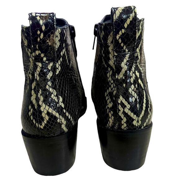 Vionic Clara Boa reptile crocodile leather print booties ankle boots size 7 - Picture 6 of 8